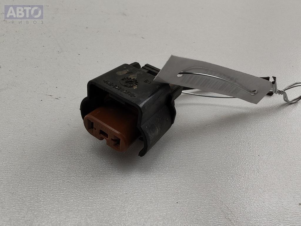 Разъем AUX / USB к Opel Omega 2000
