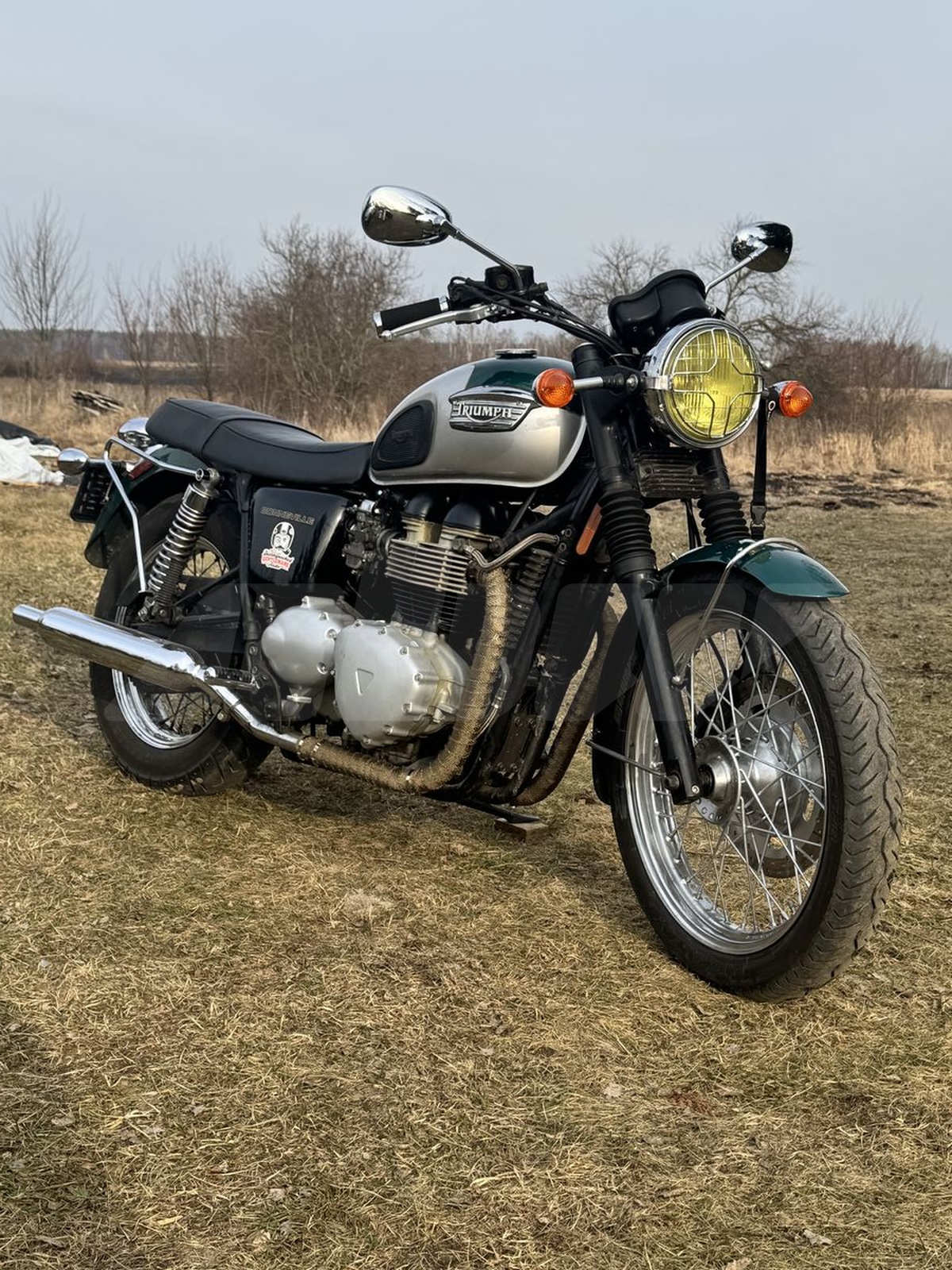 Triumph Bonneville, 2001