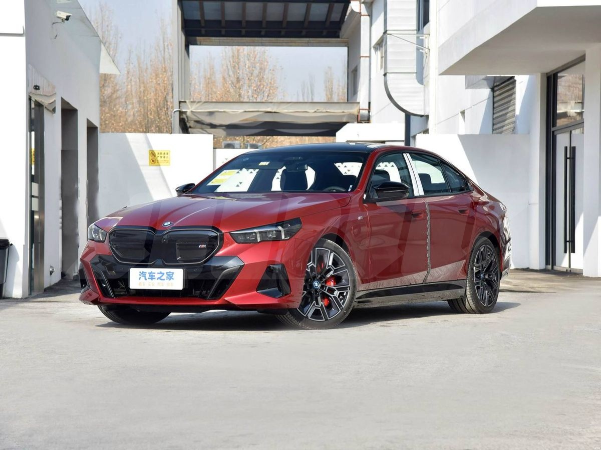 BMW i5 I, 2025