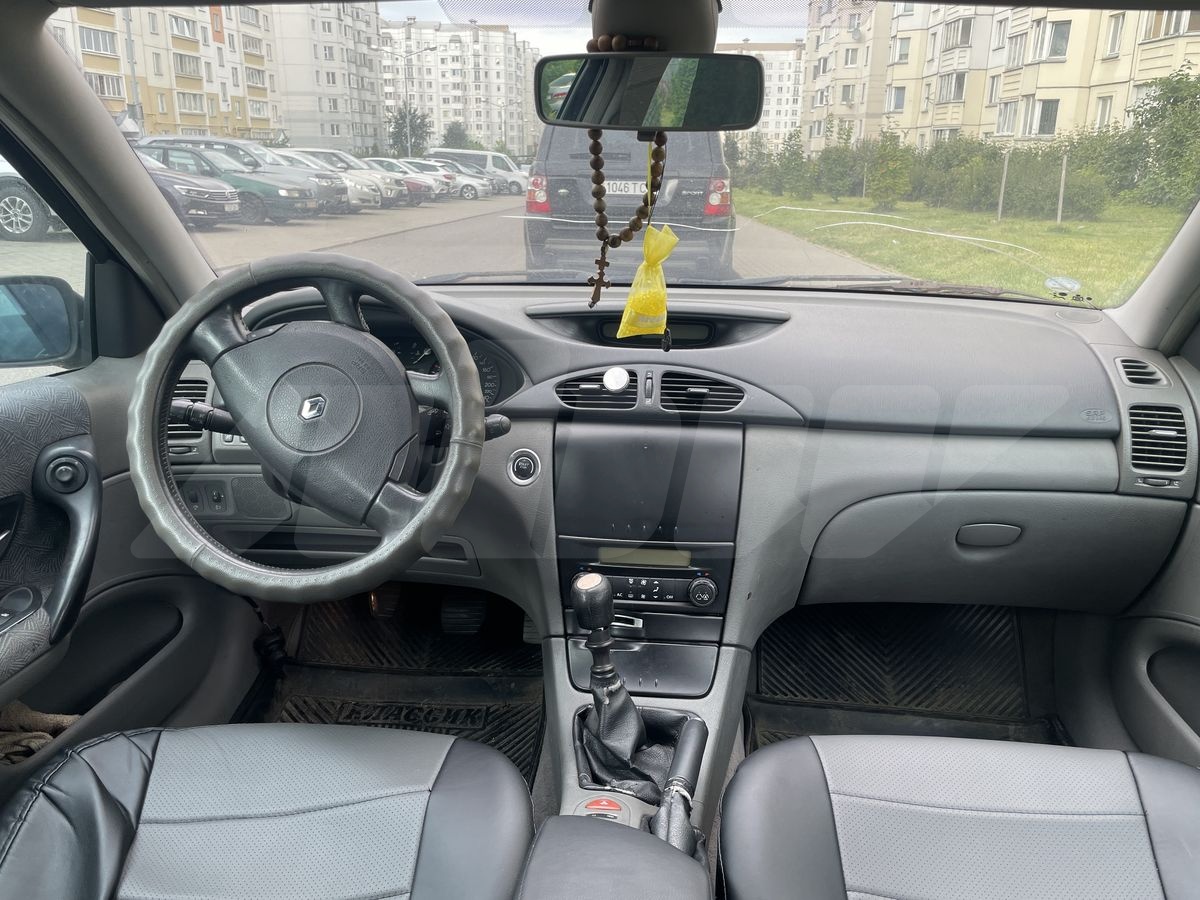 Renault Laguna II, 2001