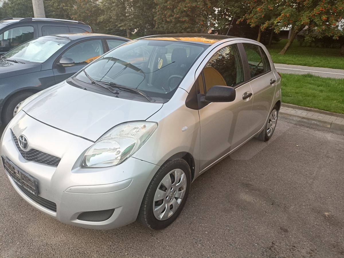 Toyota Yaris II Рестайлинг, 2009