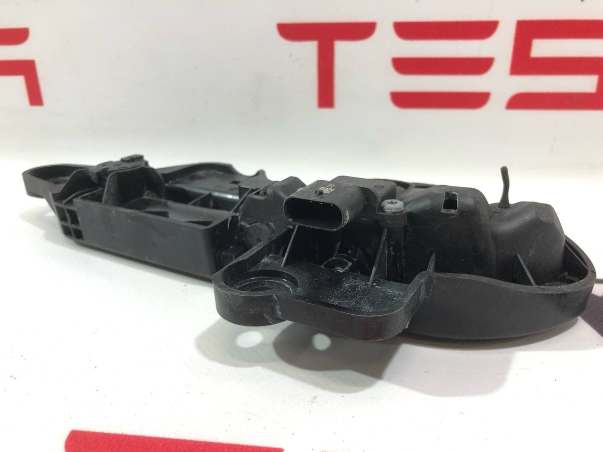 Ручки наружные к Tesla Model 3 2022