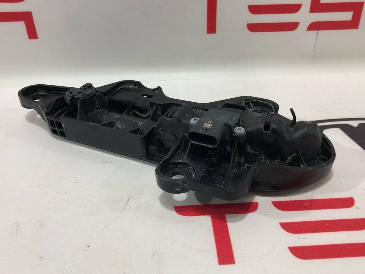 Ручки наружные к Tesla Model 3 2022
