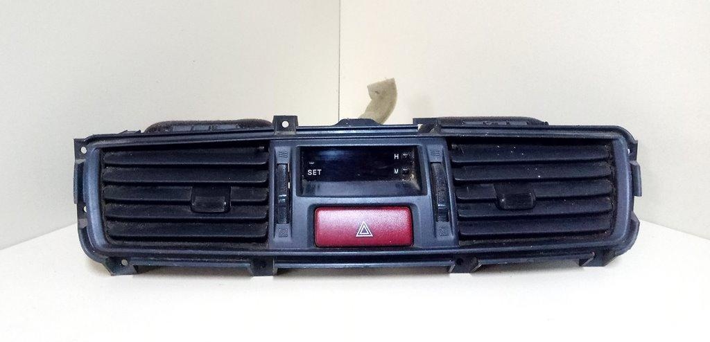 Часы к Mitsubishi Lancer 2004