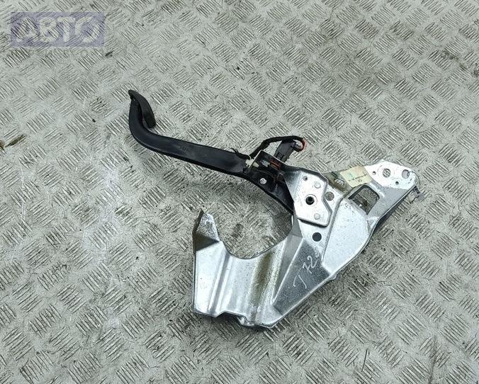 Педаль тормоза к Opel Astra 2006