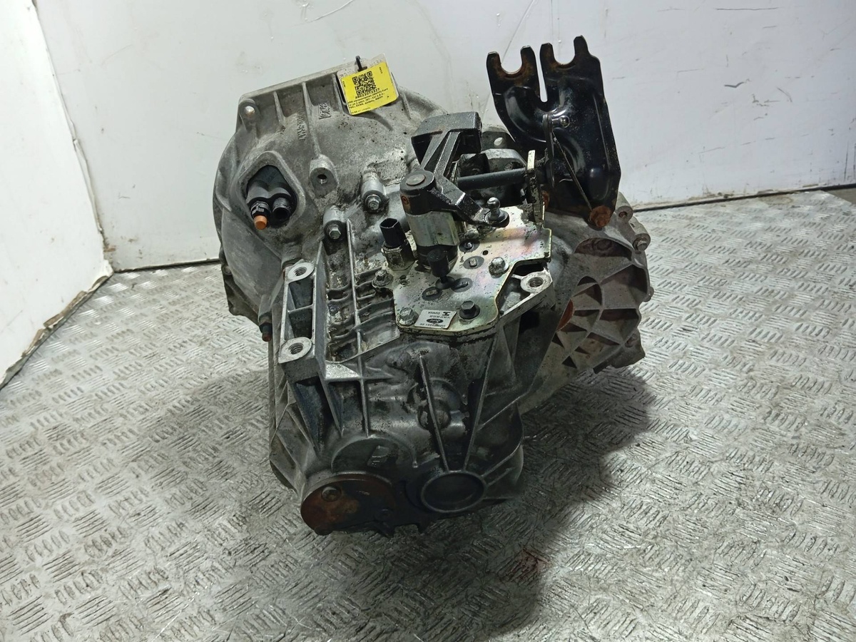 КПП механическая (МКПП) к Ford C-MAX 2005