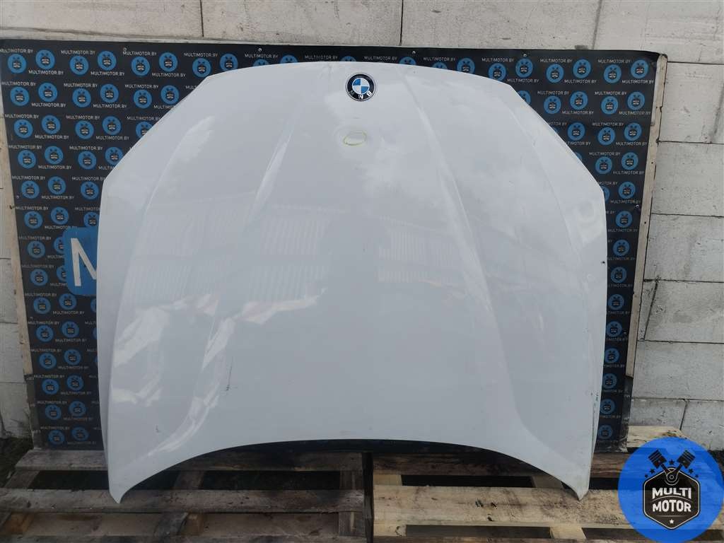 Капот к BMW X1 2010