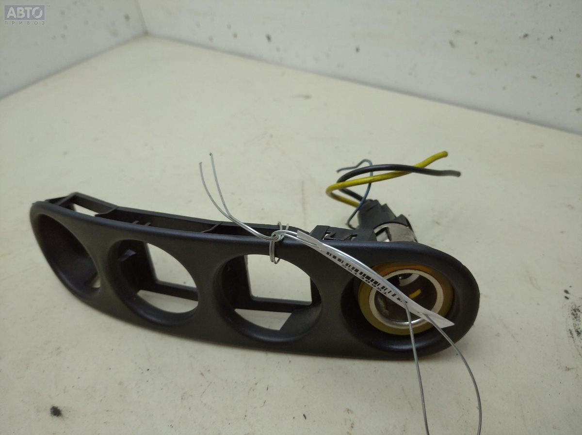 Прикуриватель к Opel Super Six 2002