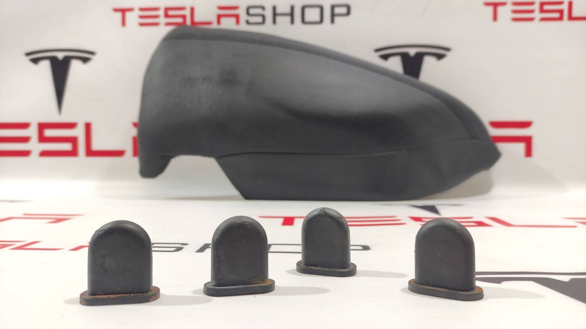 Клипса к Tesla Model S 2016