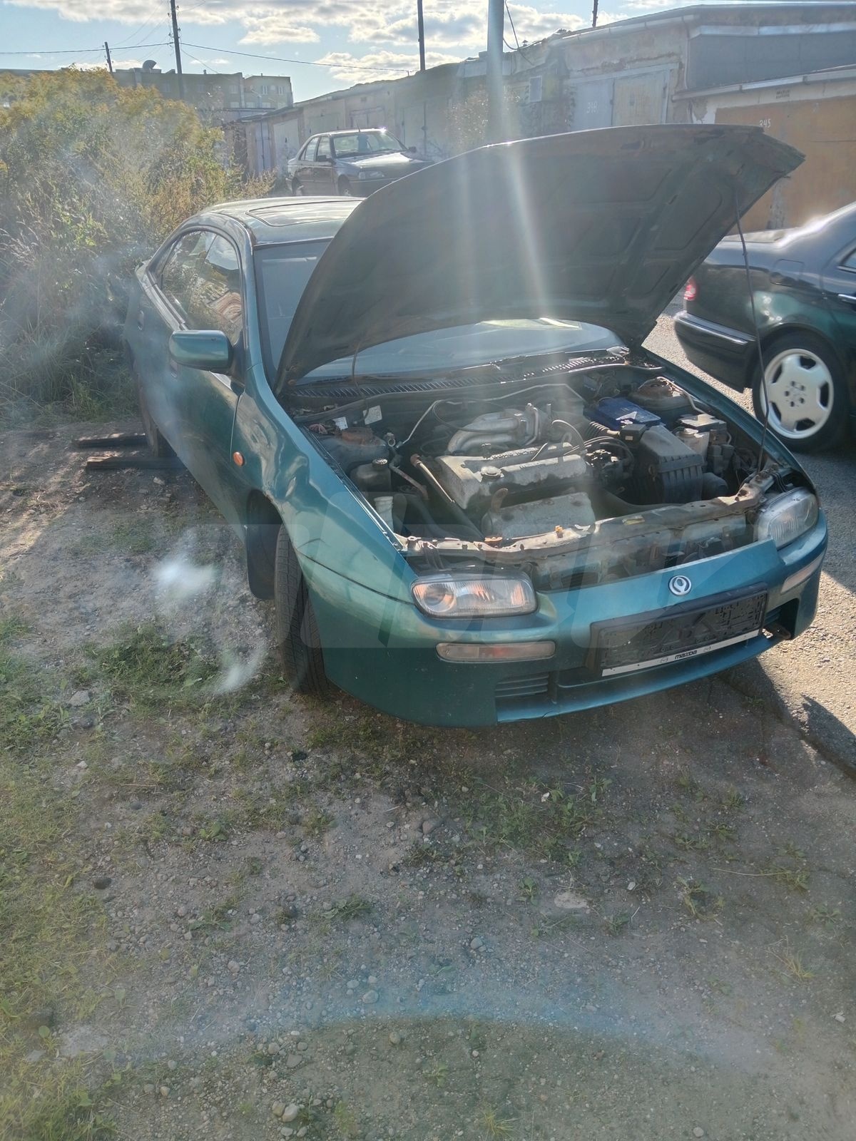 Авто на разбор Mazda 323 1997