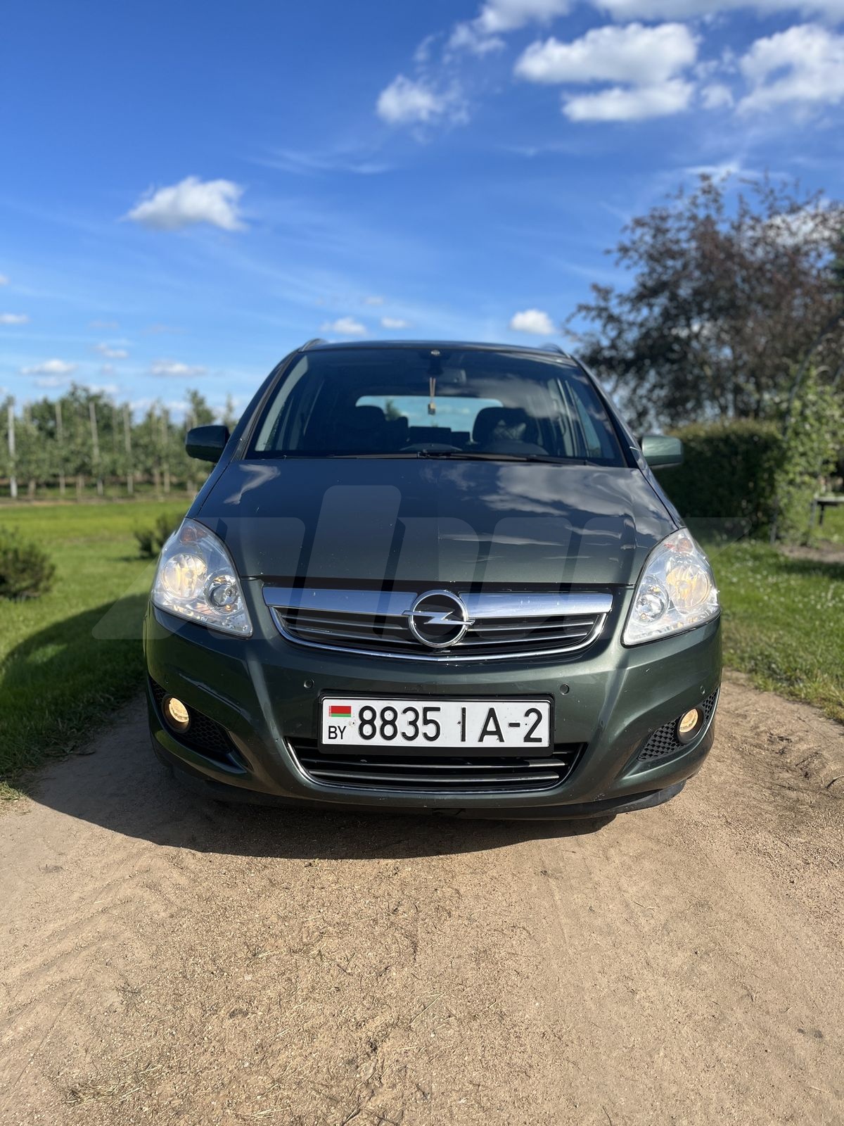 Opel Zafira B Рестайлинг, 2011