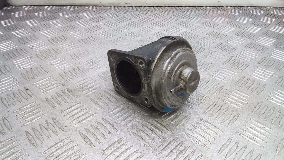 Клапан EGR к BMW X5 2004