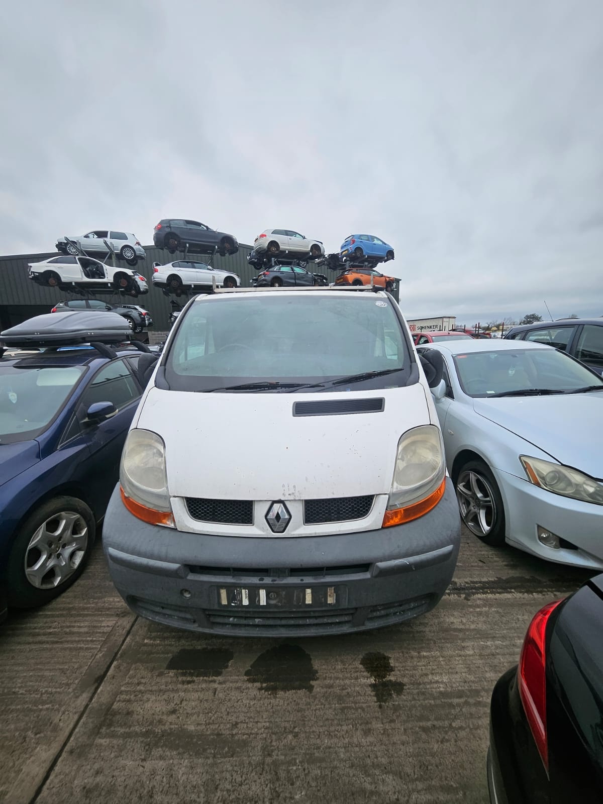 Форсунка к Renault Trafic 2005
