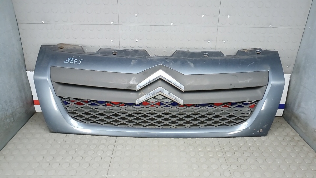 Решетка радиатора к Citroen Jumpy 2008