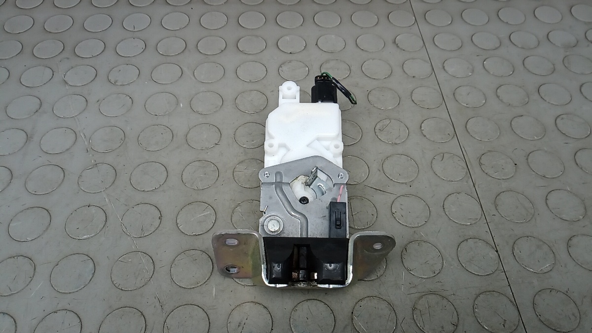Замок двери к Mitsubishi ASX 2010