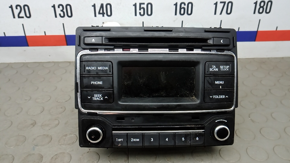 Магнитола к Hyundai H-1 2015