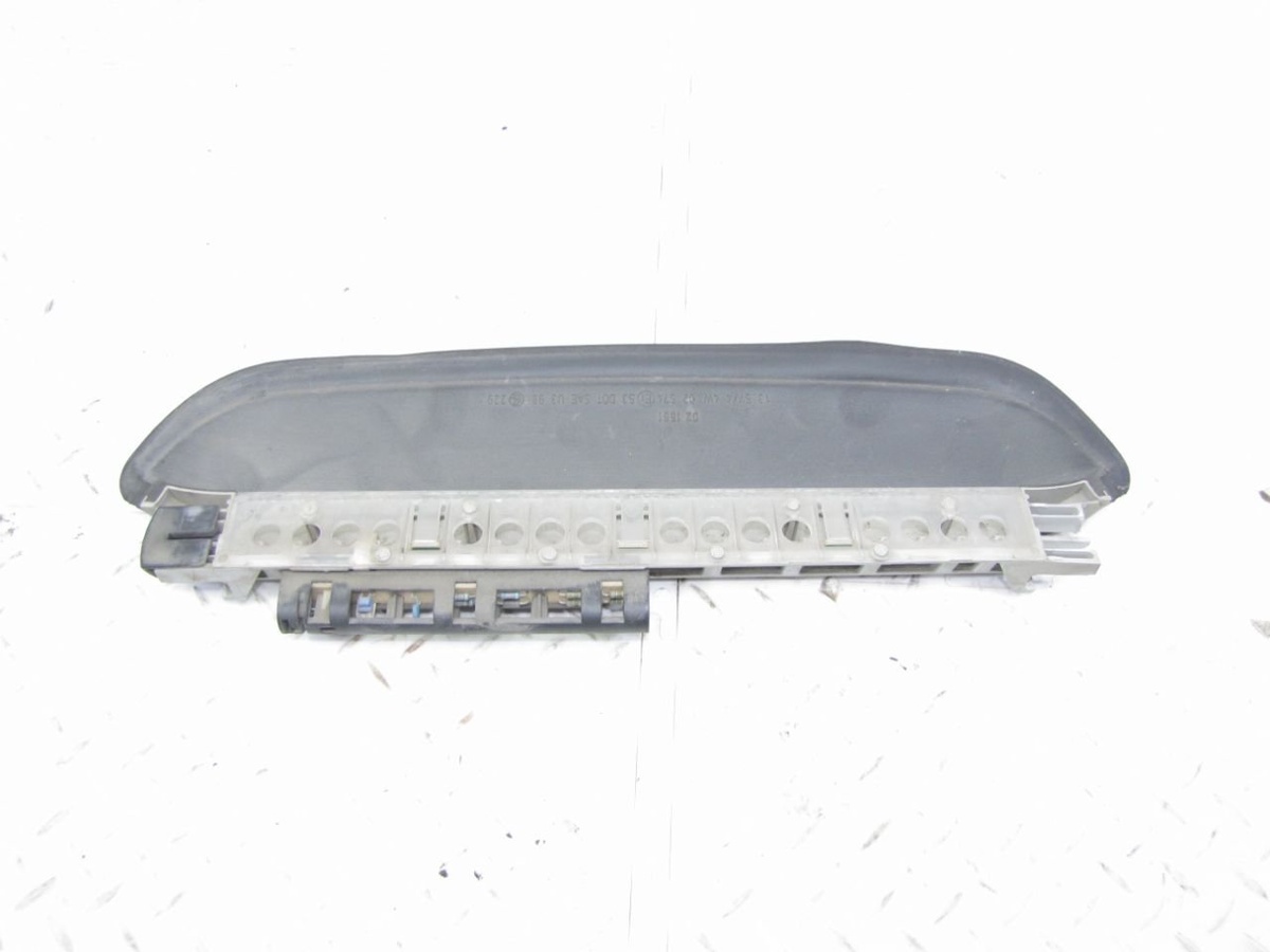 Стоп-сигнал к BMW 3 series 2003