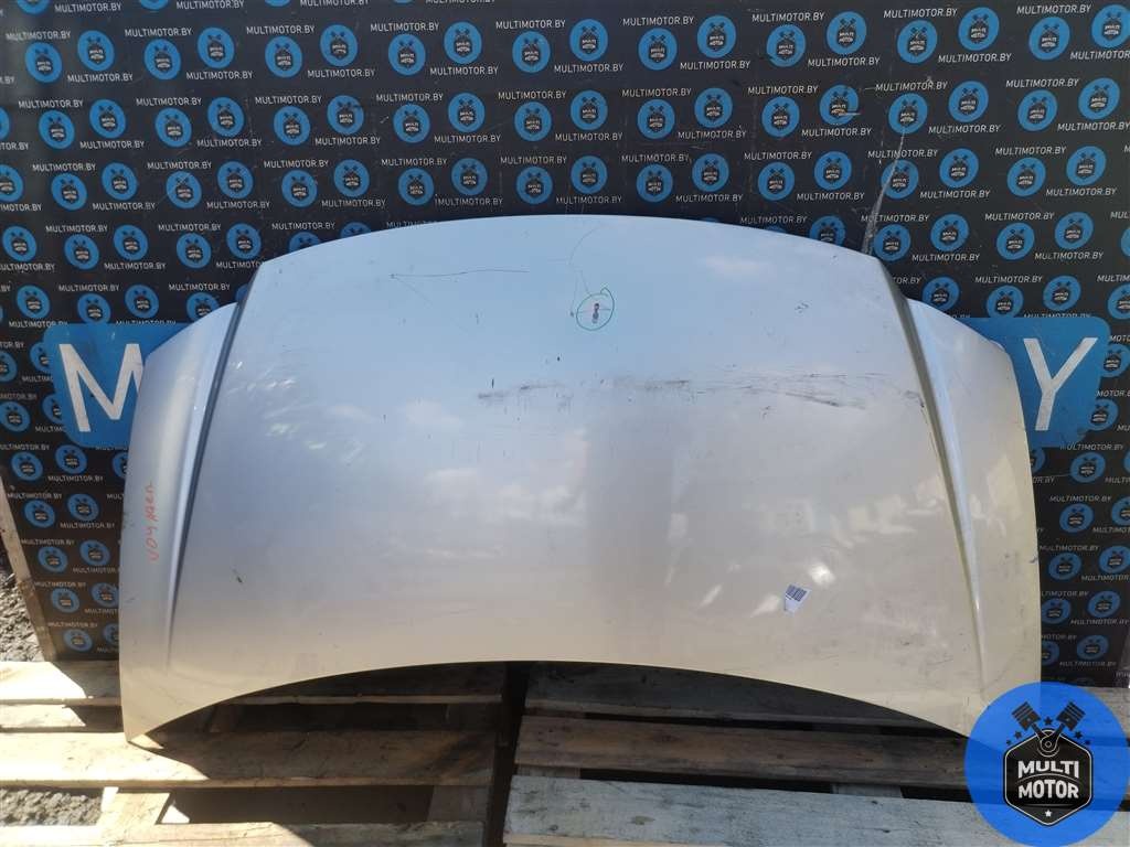 Капот к Chrysler Voyager 2004
