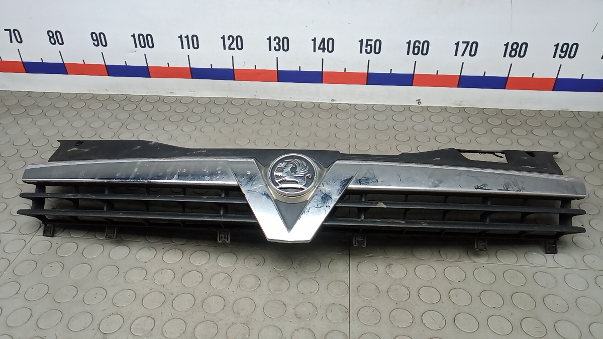 Решетка радиатора к Opel Astra 2006