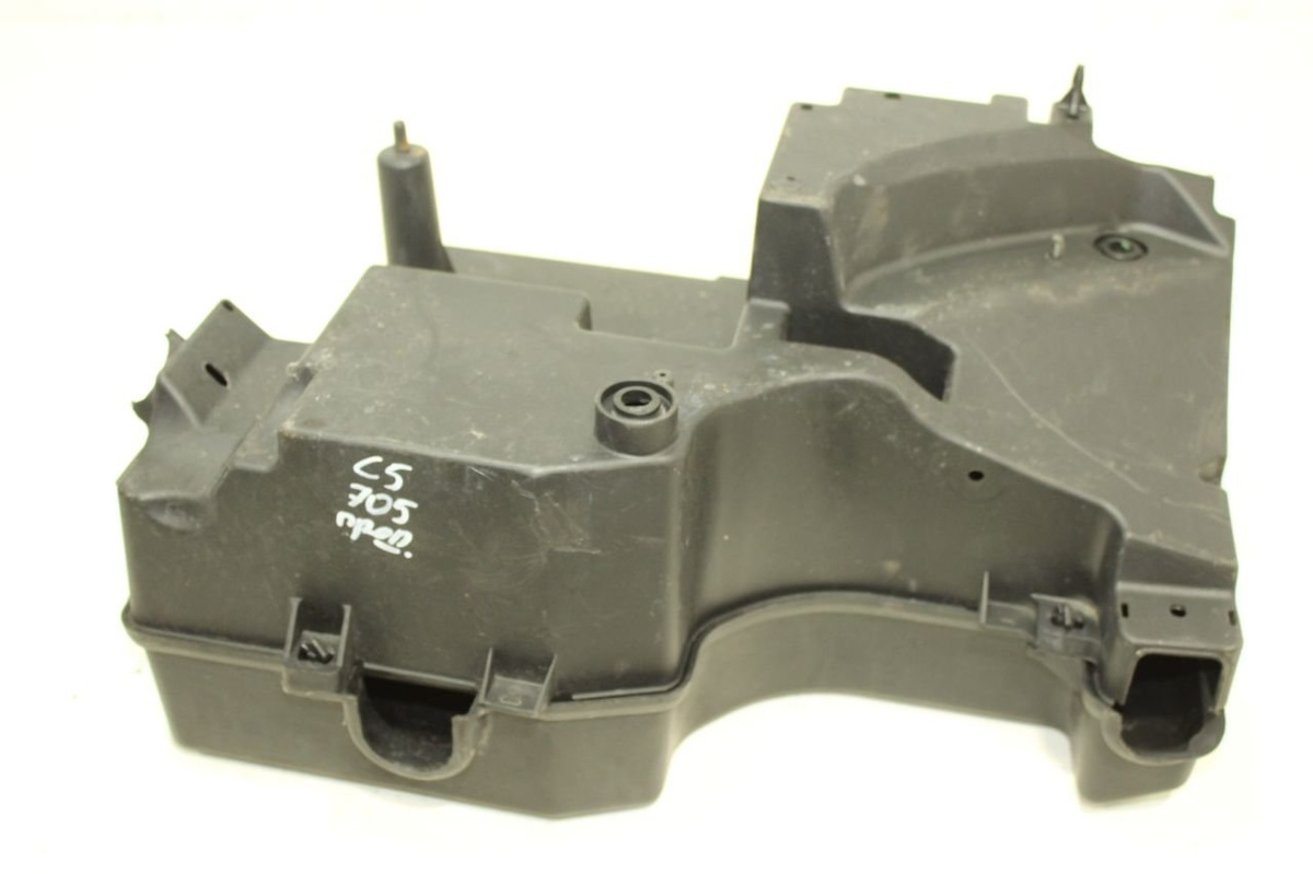Короб предохранителей к Citroen C5 2006