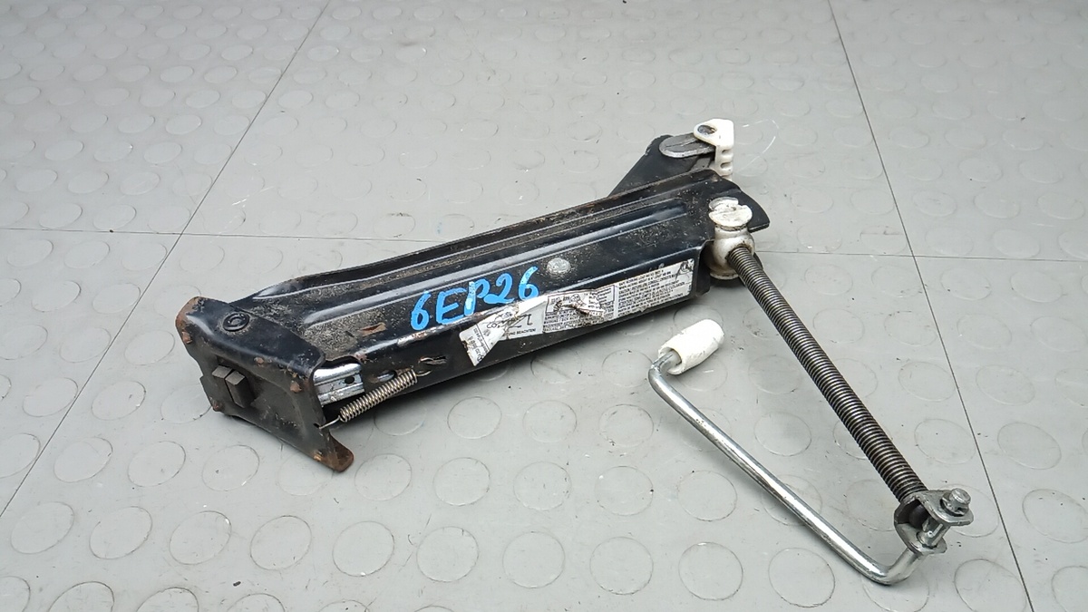 Домкрат к Mercedes-Benz C-klasse 2006