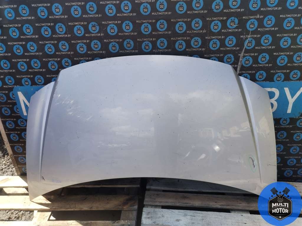 Капот к Chrysler Voyager 2003