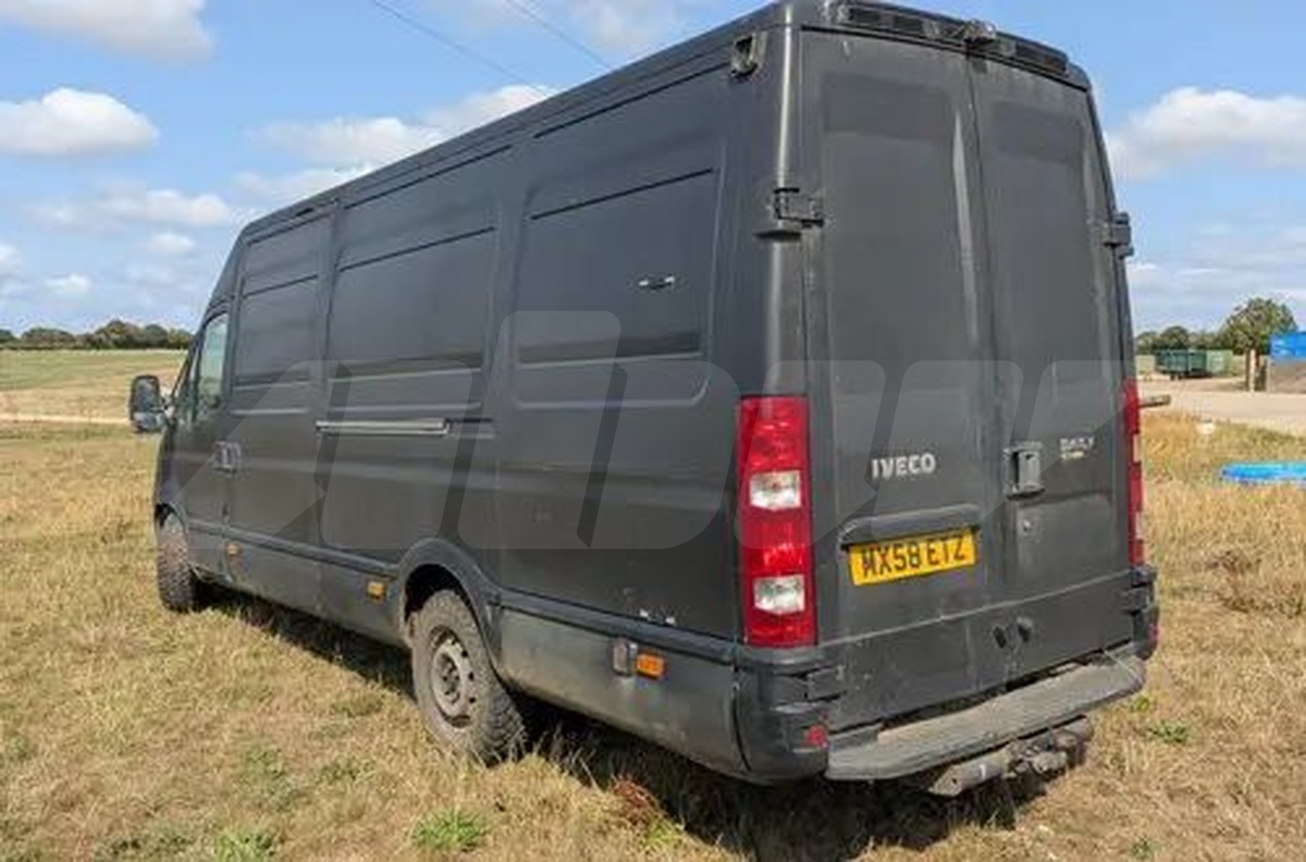 Авто на разбор Iveco Massif 2009