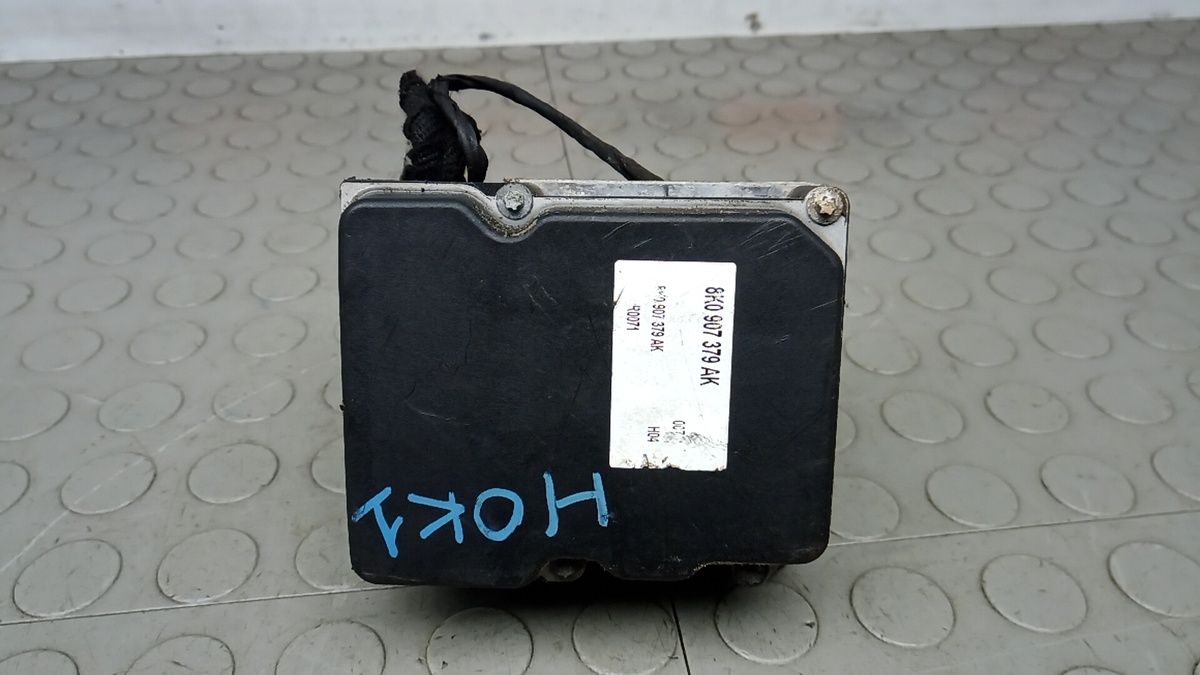 Блок ABS к Audi Q7 2010