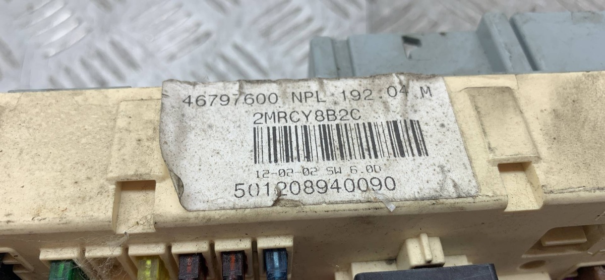 Блок предохранителей к Fiat Stilo 2003
