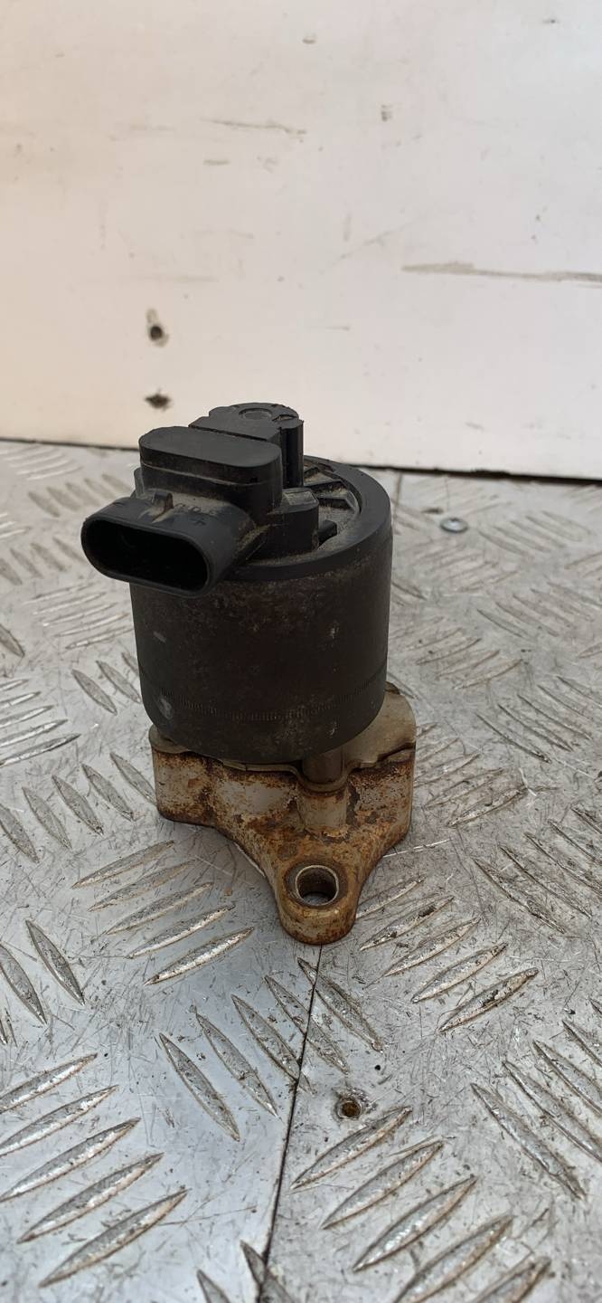 Клапан EGR к Chevrolet Trans Sport 2000