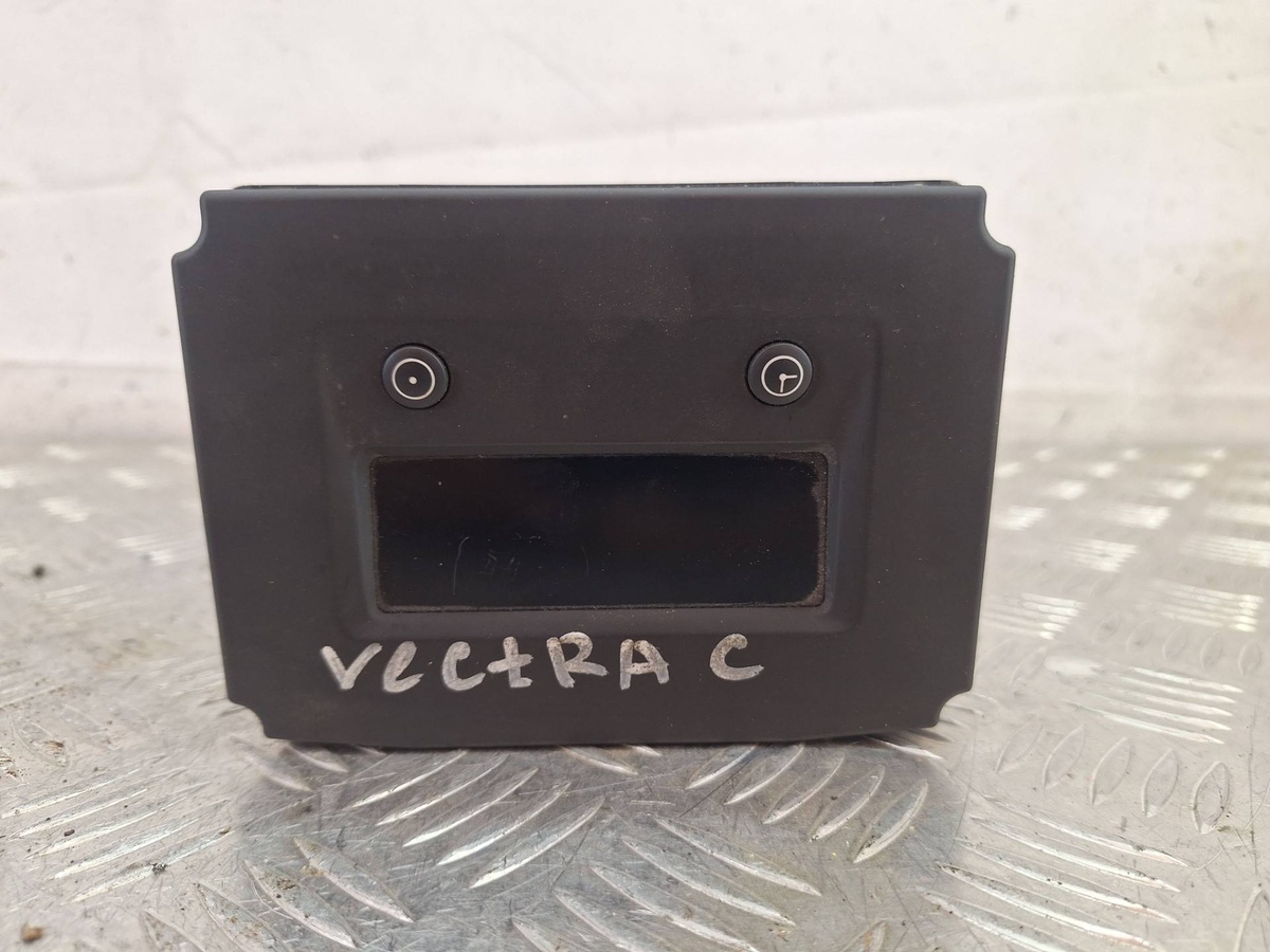 Часы к Opel Vectra 2004