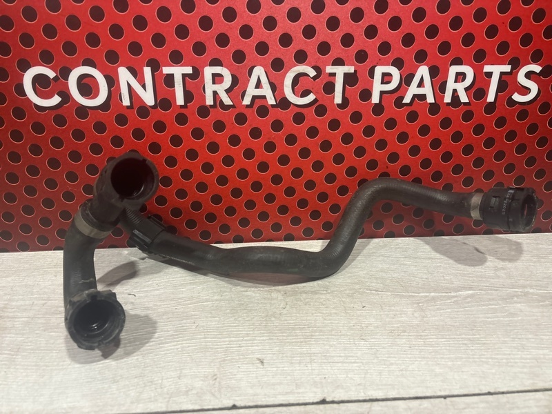 Патрубок к BMW i4 2022