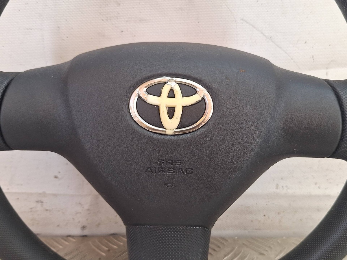 Руль к Toyota Aygo 2010