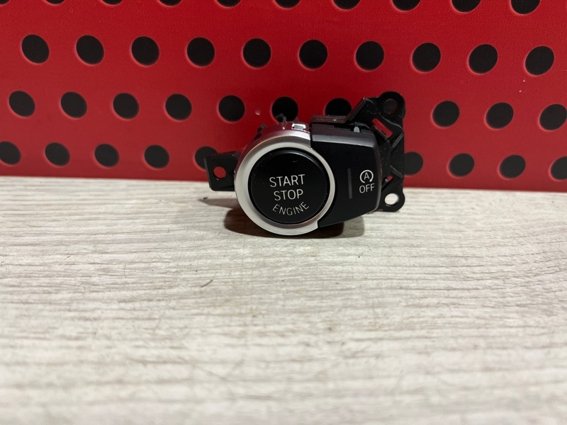 Кнопка  к BMW X5 2017