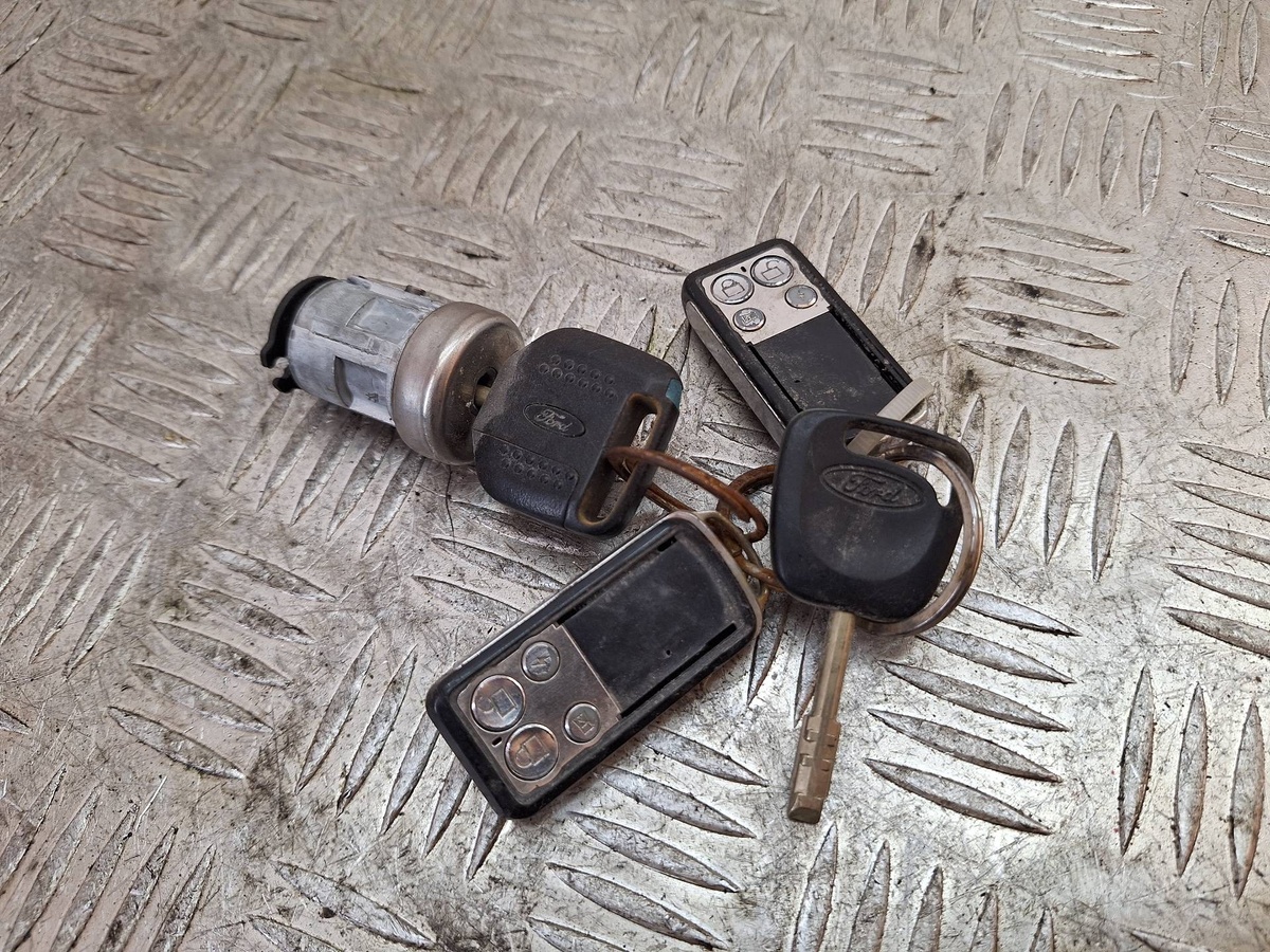 Замок зажигания к Ford Focus 2000