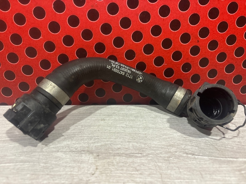Патрубок к BMW i4 2022