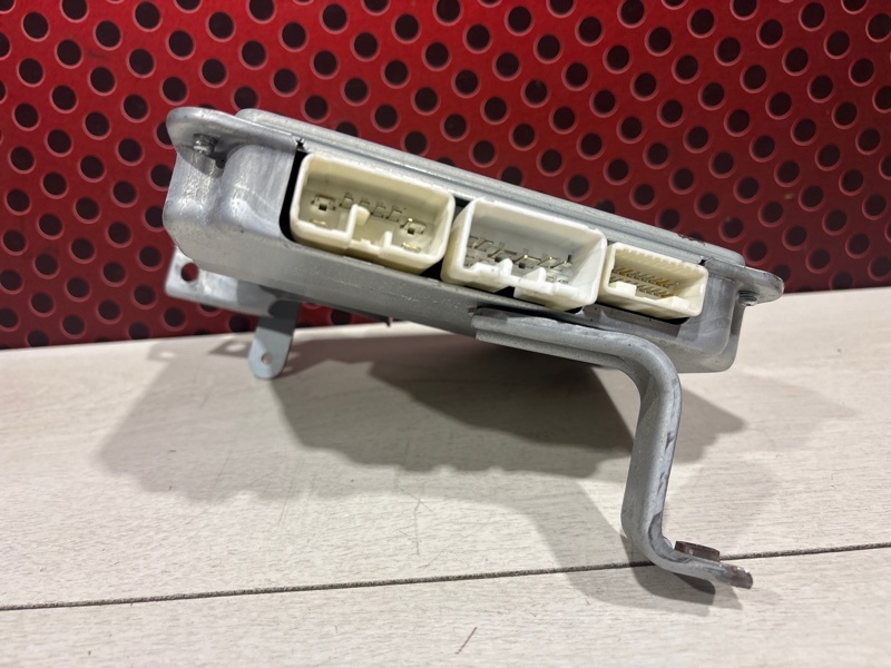 Блок управления рулевой рейки к Toyota Land Cruiser 2007