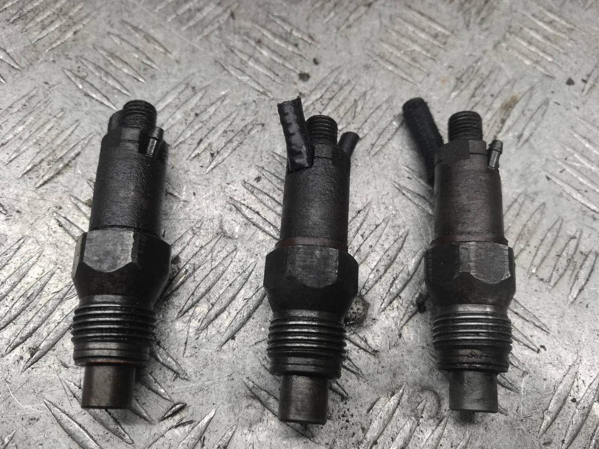 Форсунка к Peugeot 806 1997