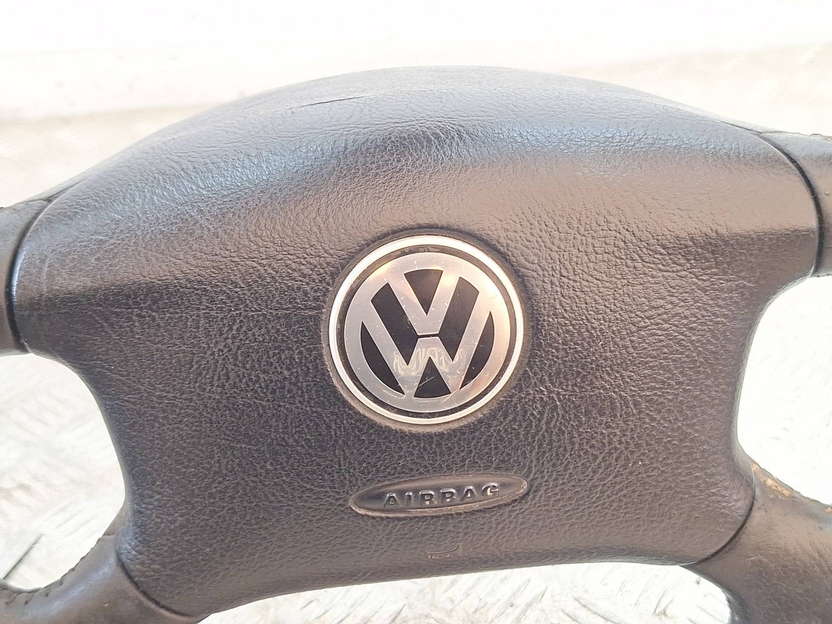 Руль к Volkswagen Passat 1998