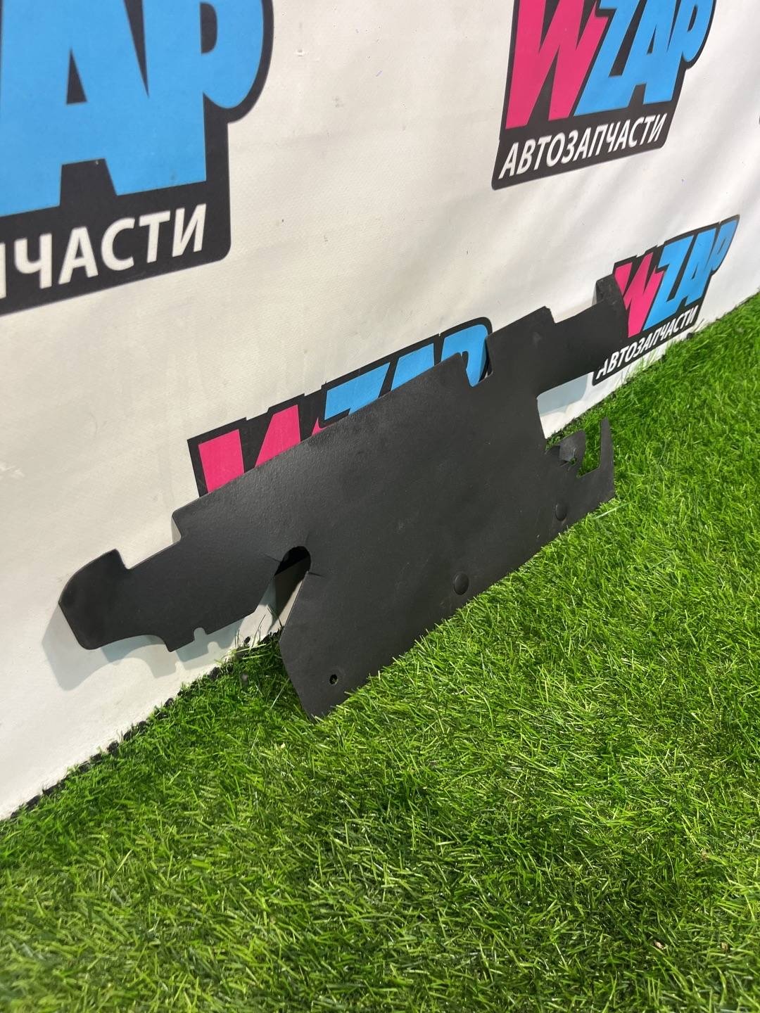 Дефлектор радиатора к Ram 1500 2021