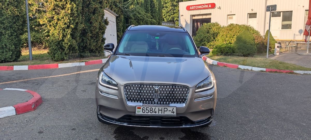 Lincoln Corsair I, 2020