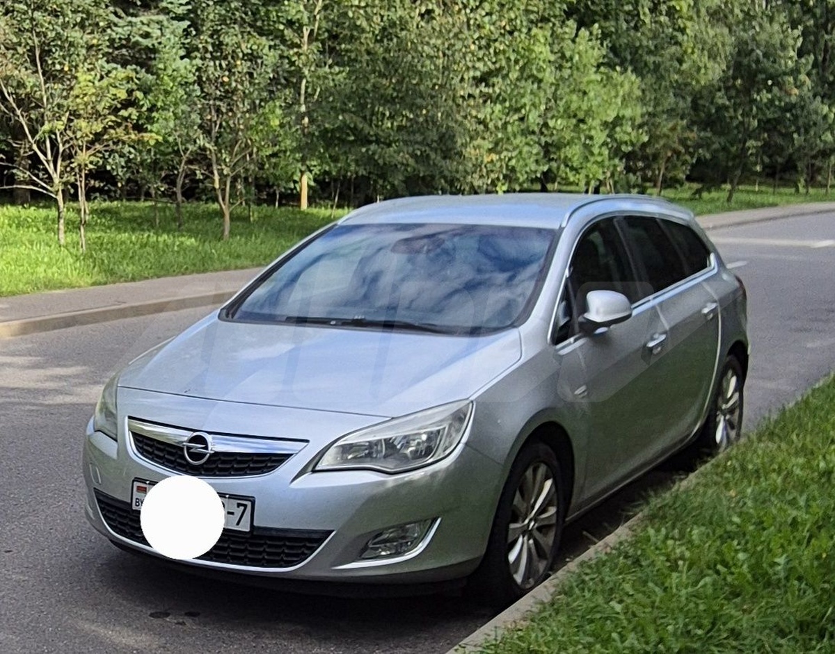 Opel Astra J, 2012