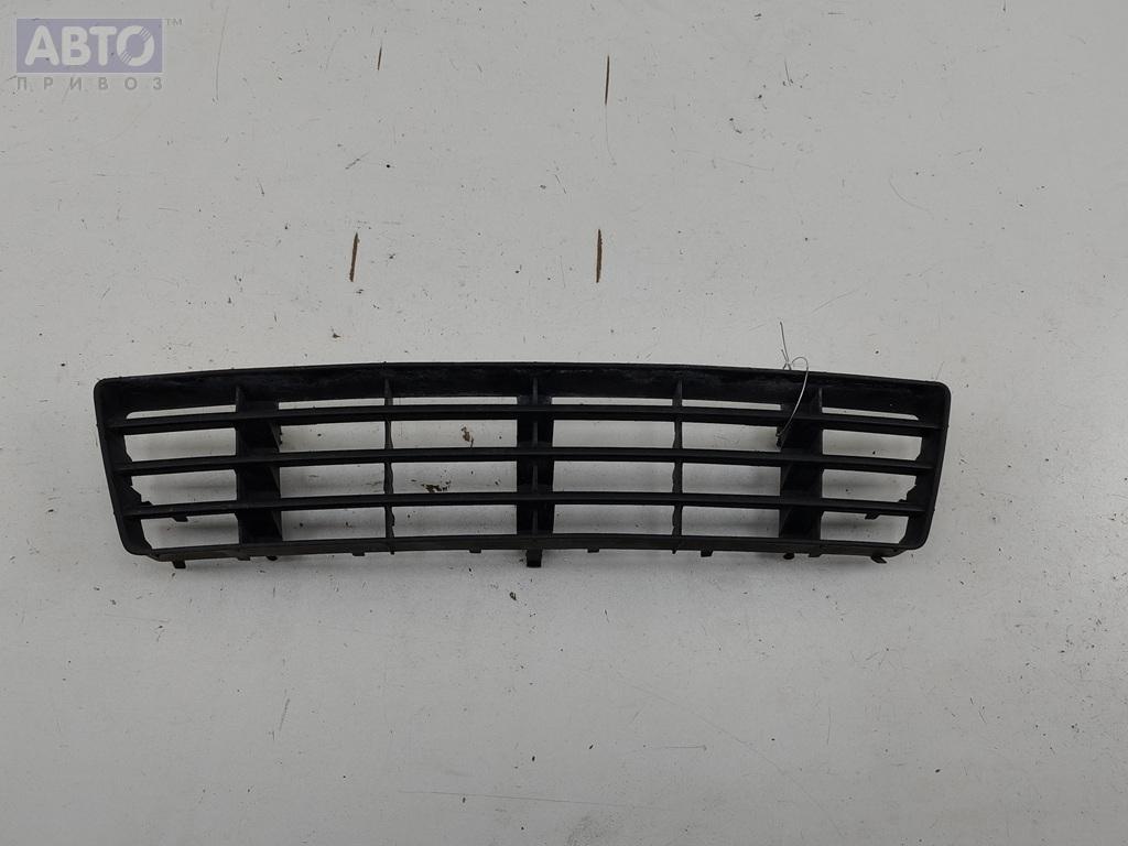 Решетка бампера к Audi A6 1997