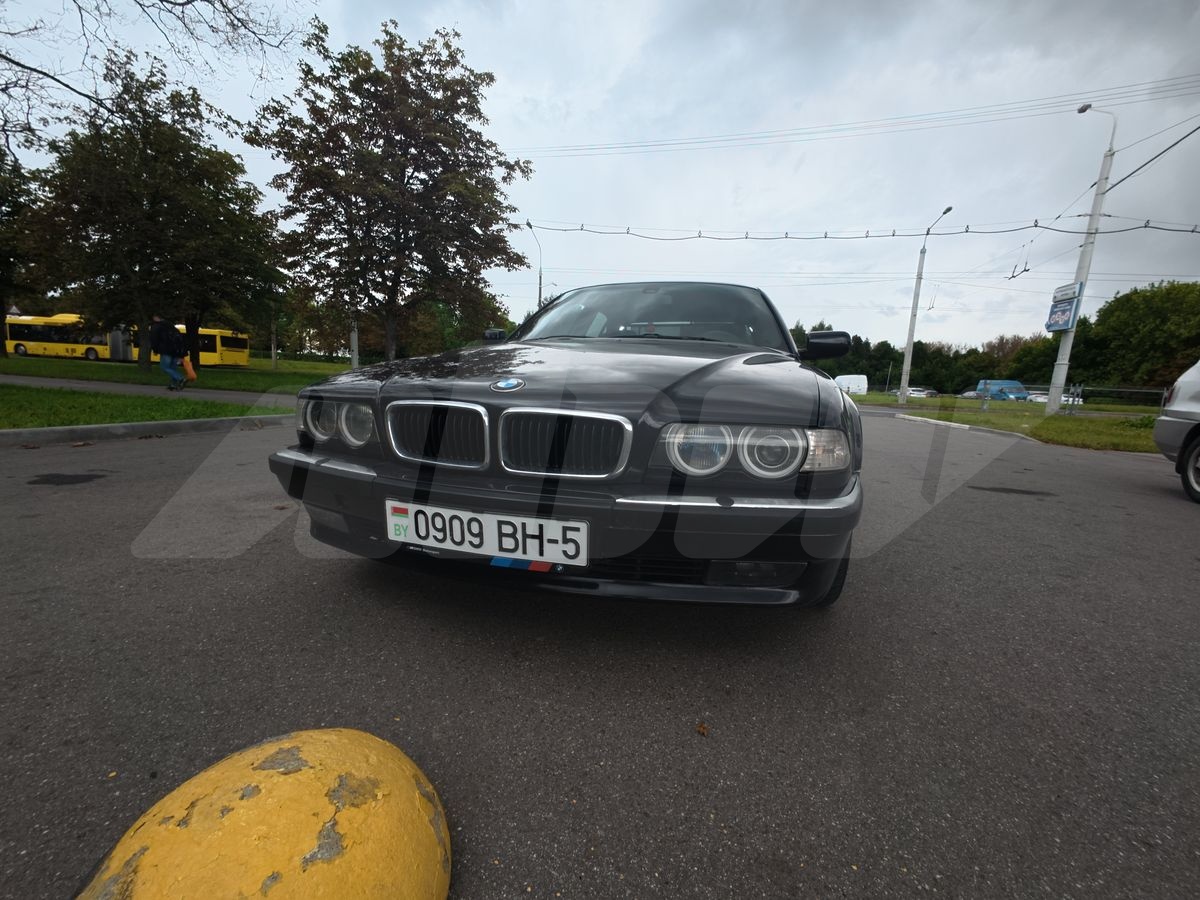 BMW 7 series III (E38) Рестайлинг, 2000