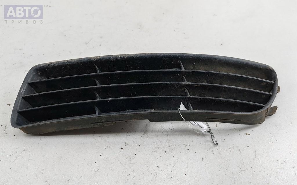 Решетка бампера к Audi A4 1997