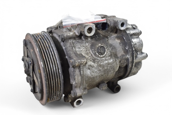 Компрессор кондиционера к Volvo C70 2005