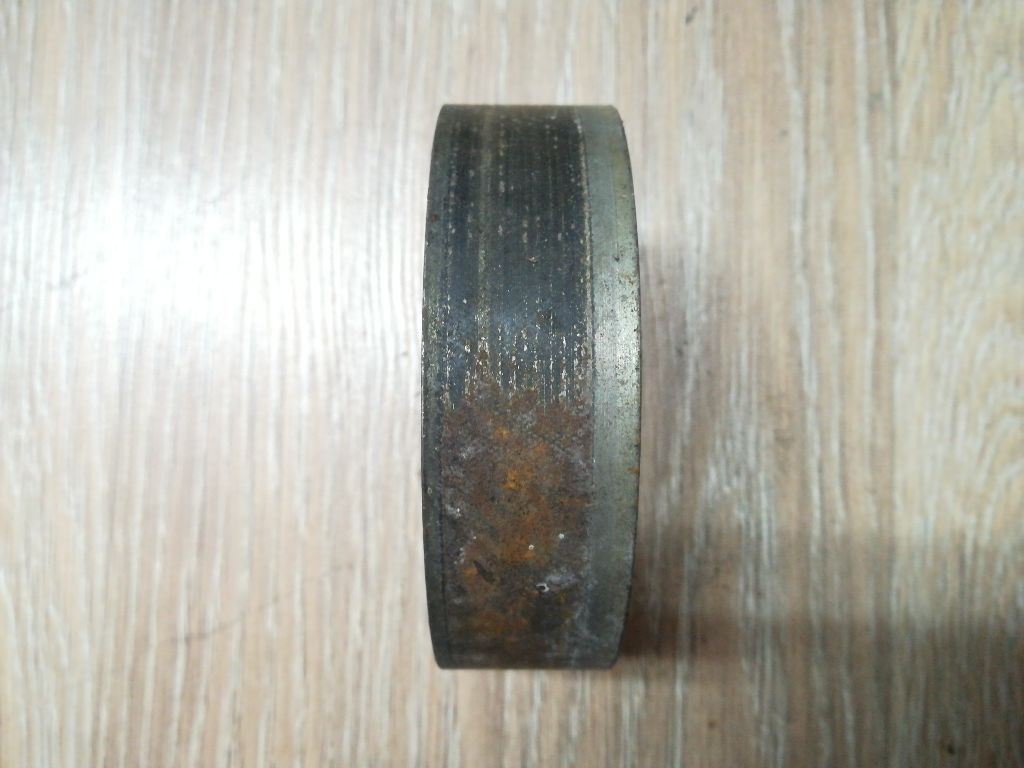 Шкив помпы к Renault Laguna 1998