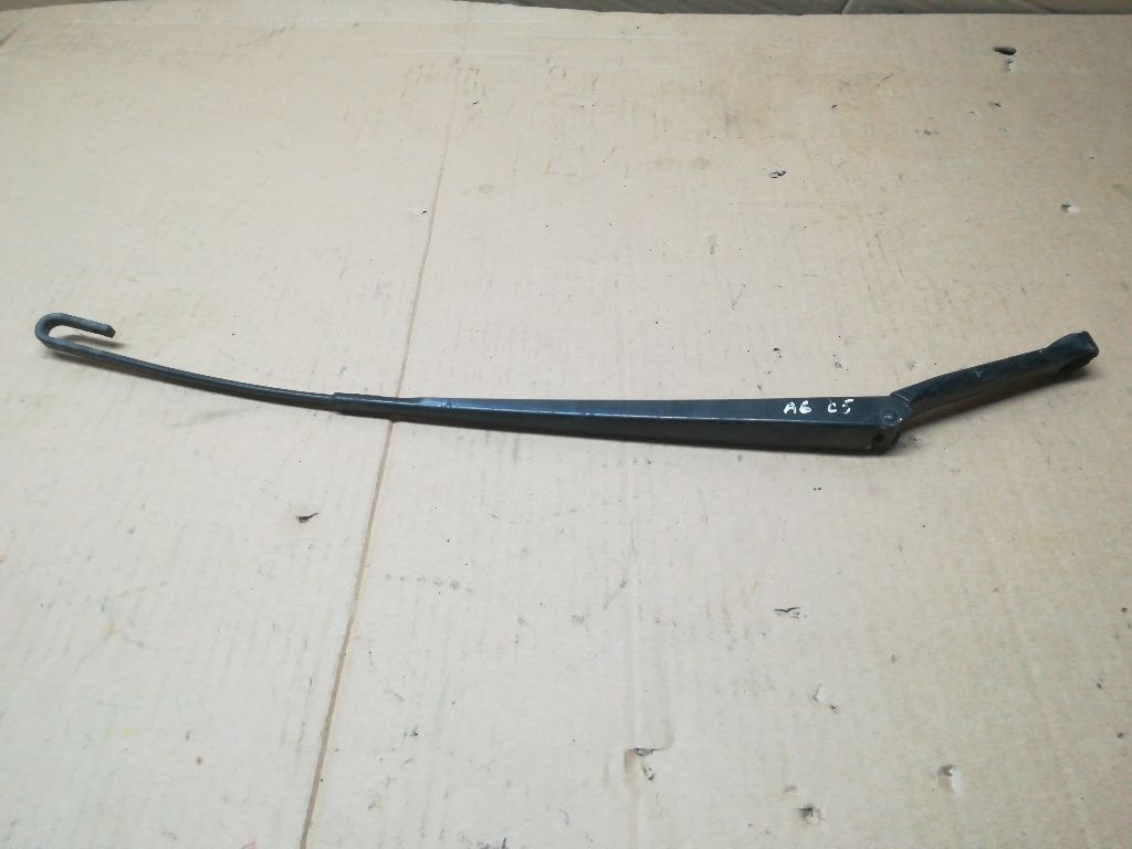 Щеткодержатель к Audi A6 2001