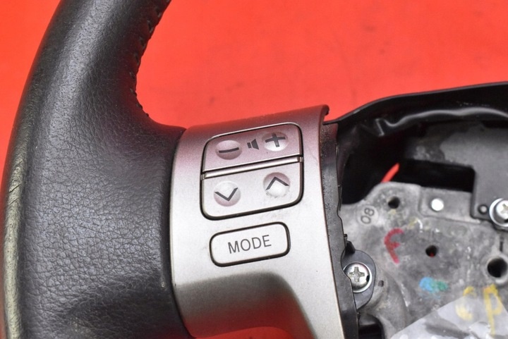 Руль к Toyota Auris 2006