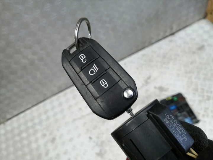Блок управления двигателем к Citroen C3 2016